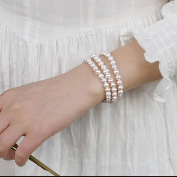 Genuine White Pearl Stretch Bracelet - Picture 8 of 13